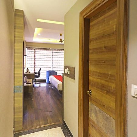 The Ivy Grand Hotel In City Centre With Free Secured Parking Neu-Delhi Exterior foto