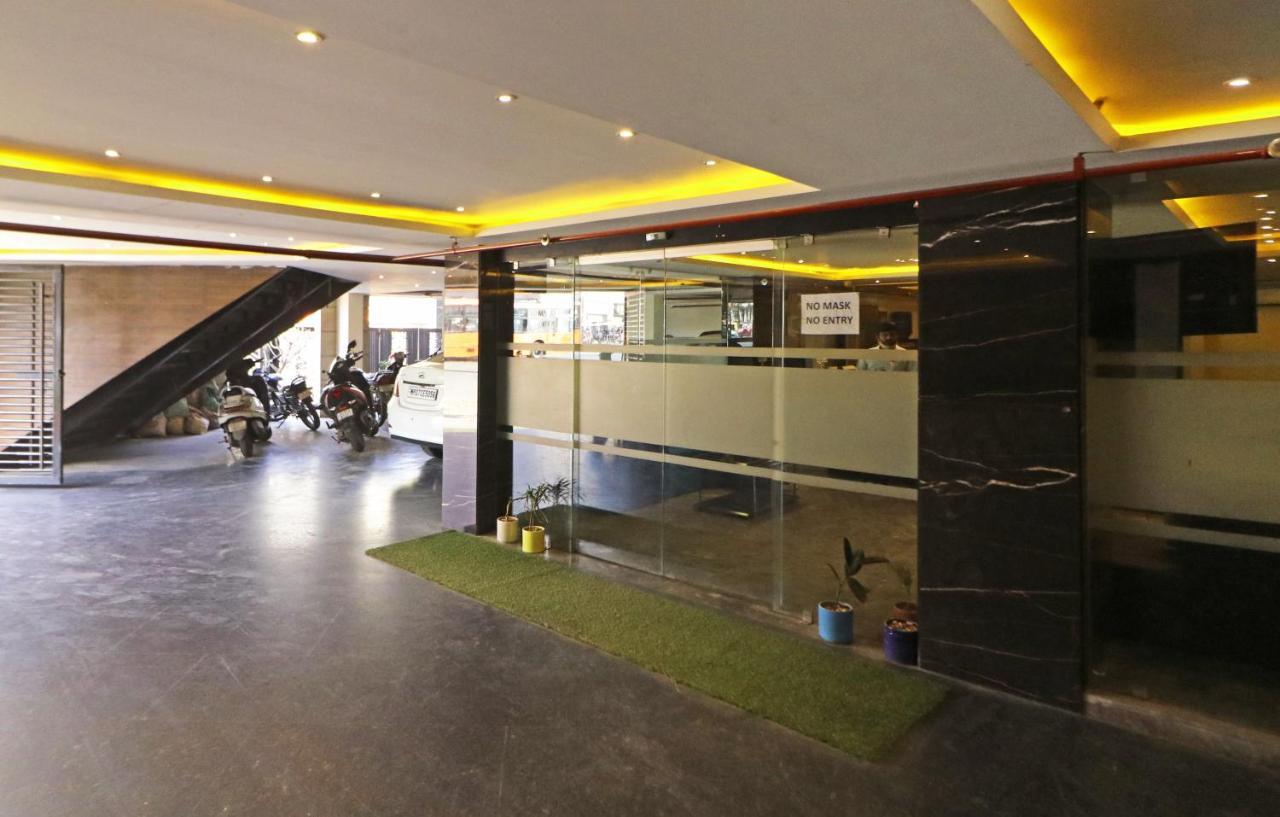 The Ivy Grand Hotel In City Centre With Free Secured Parking Neu-Delhi Exterior foto