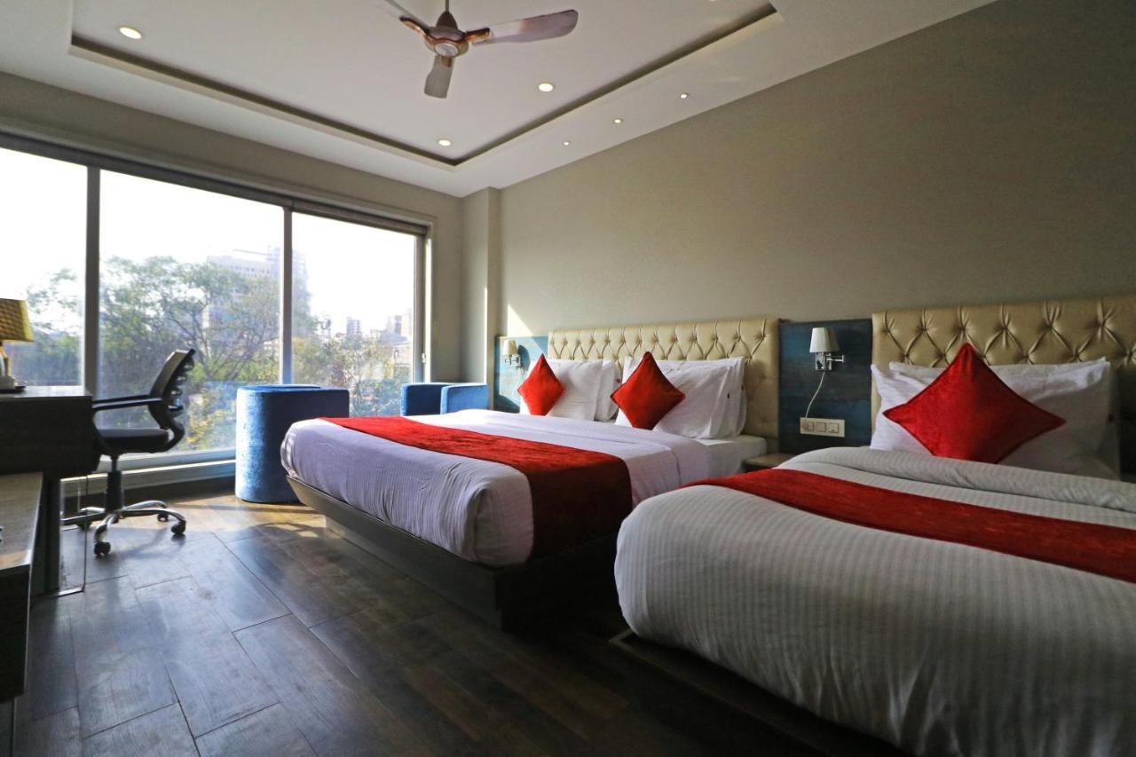 The Ivy Grand Hotel In City Centre With Free Secured Parking Neu-Delhi Exterior foto